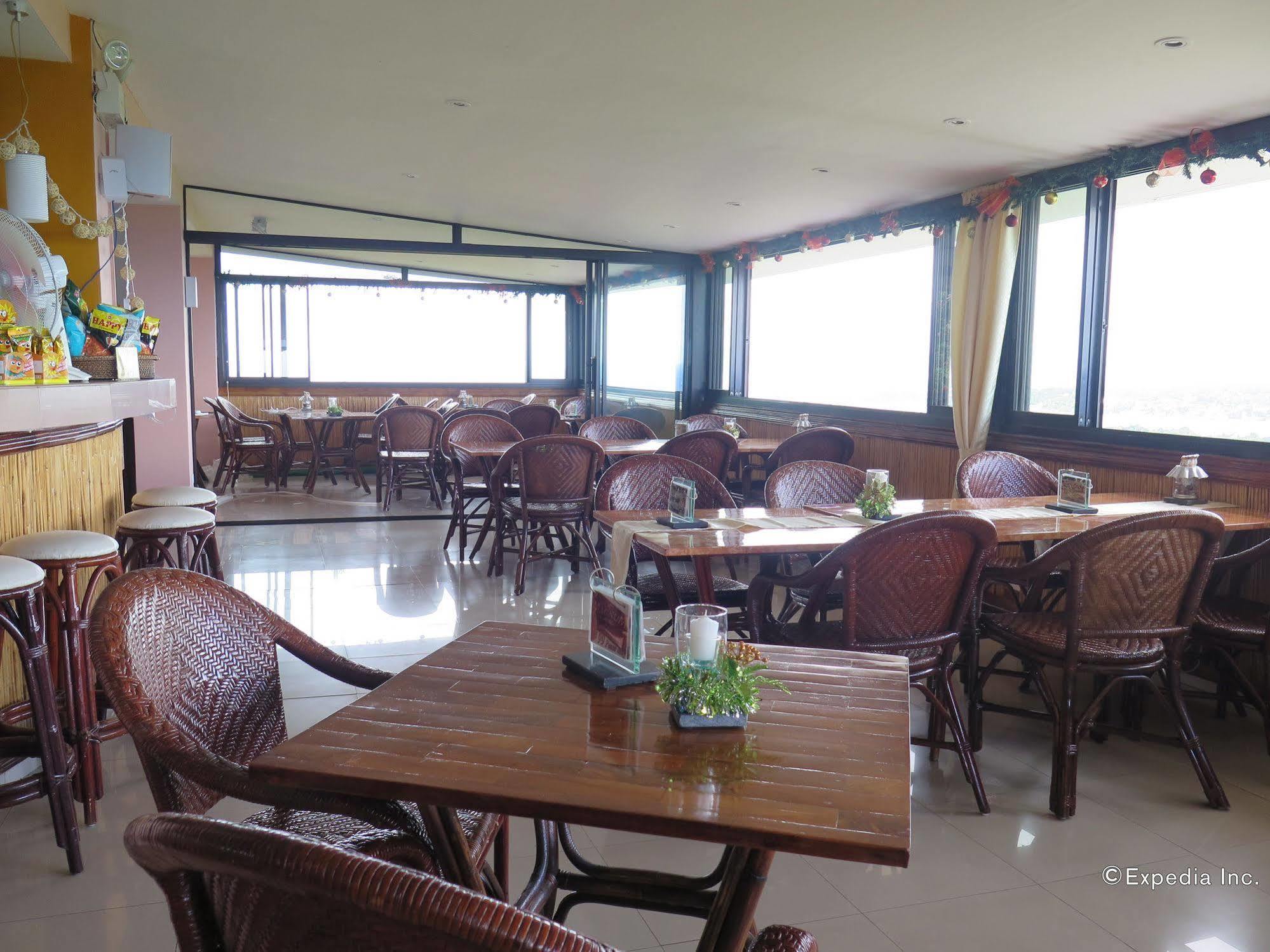 Resort Bohol Vantage